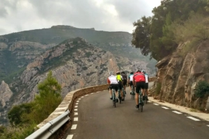 Cold Weather Care for Carbon Fiber Wheels - The Ultimate Winter Guide