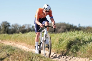 Mastering Pedaling Technique - The Ultimate Guide for Carbon Fiber Bike Owners