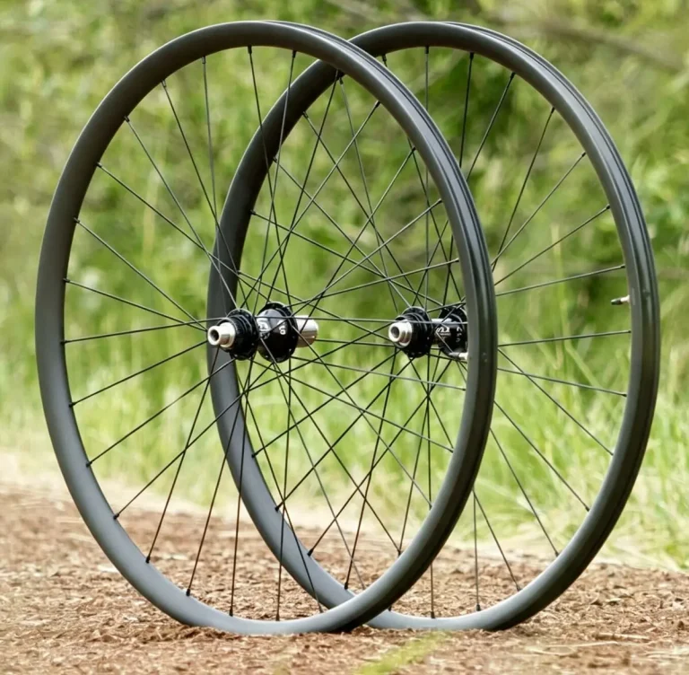 Carbon Gravel Wheels (2)